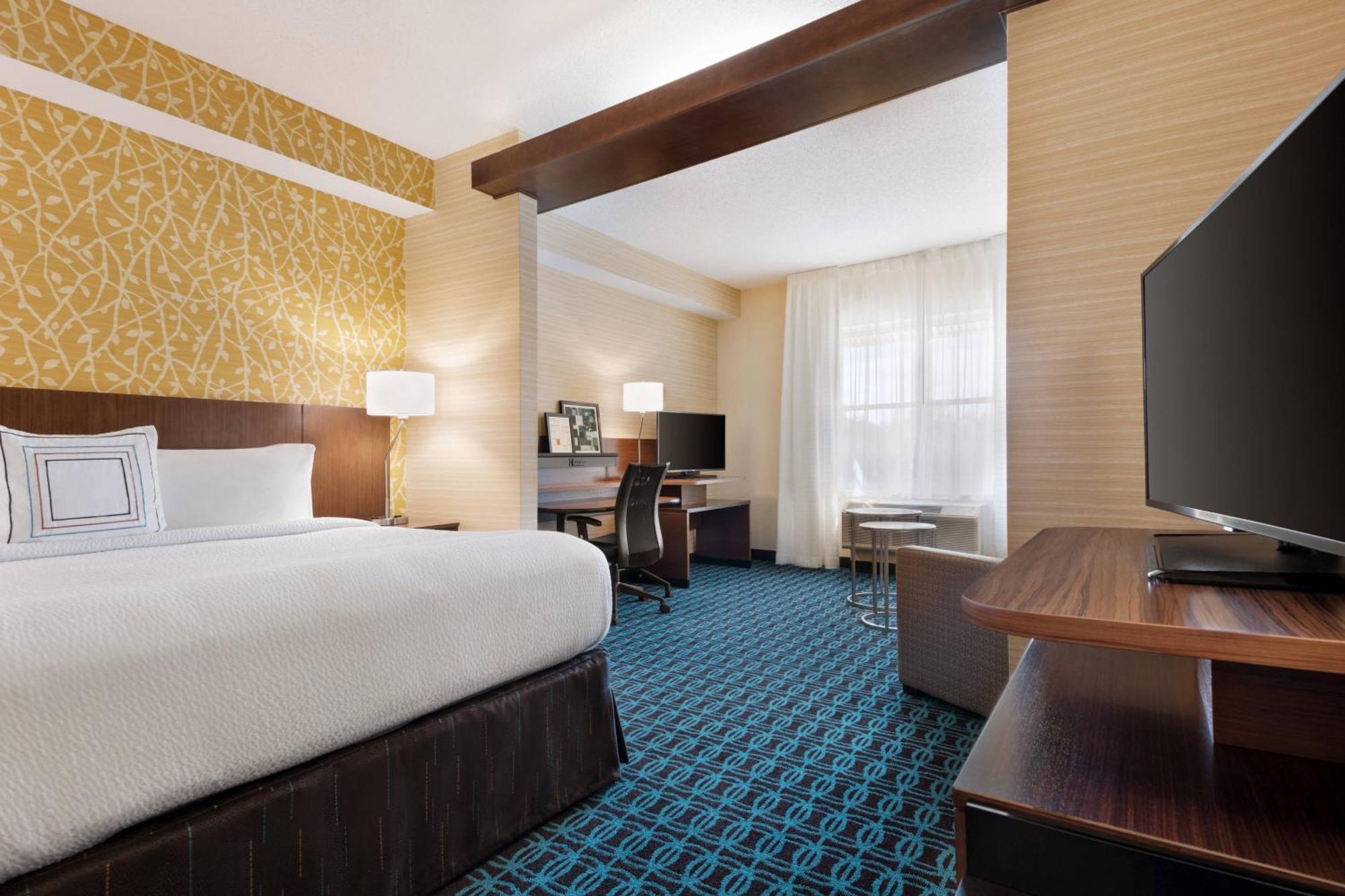 Fairfield Inn & Suites By Marriott Charlottesville Downtown/University Area Εξωτερικό φωτογραφία