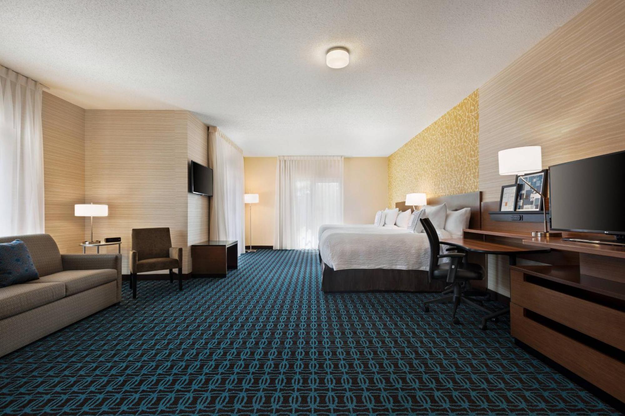 Fairfield Inn & Suites By Marriott Charlottesville Downtown/University Area Εξωτερικό φωτογραφία